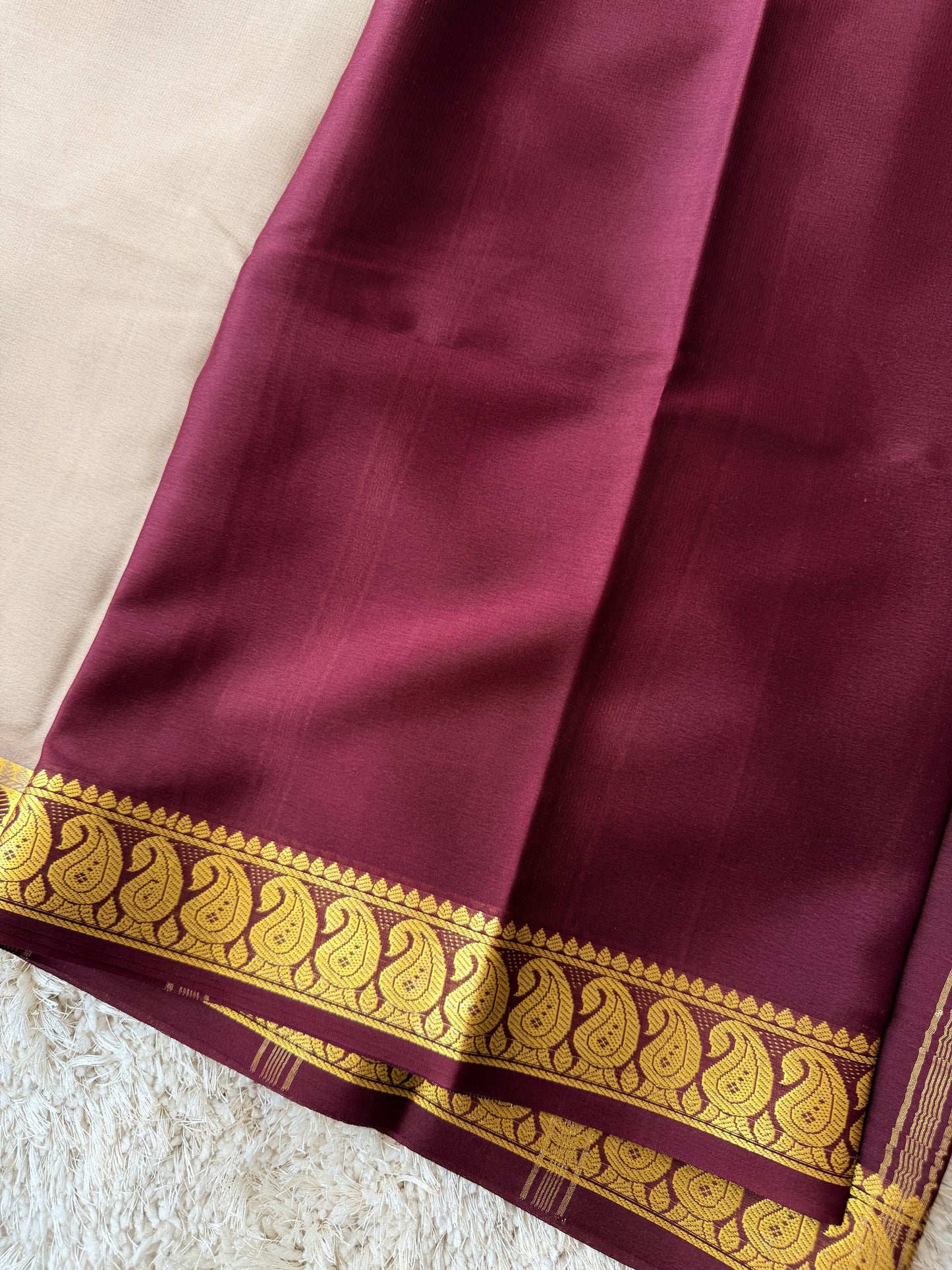 Beige & Maroon - TN231