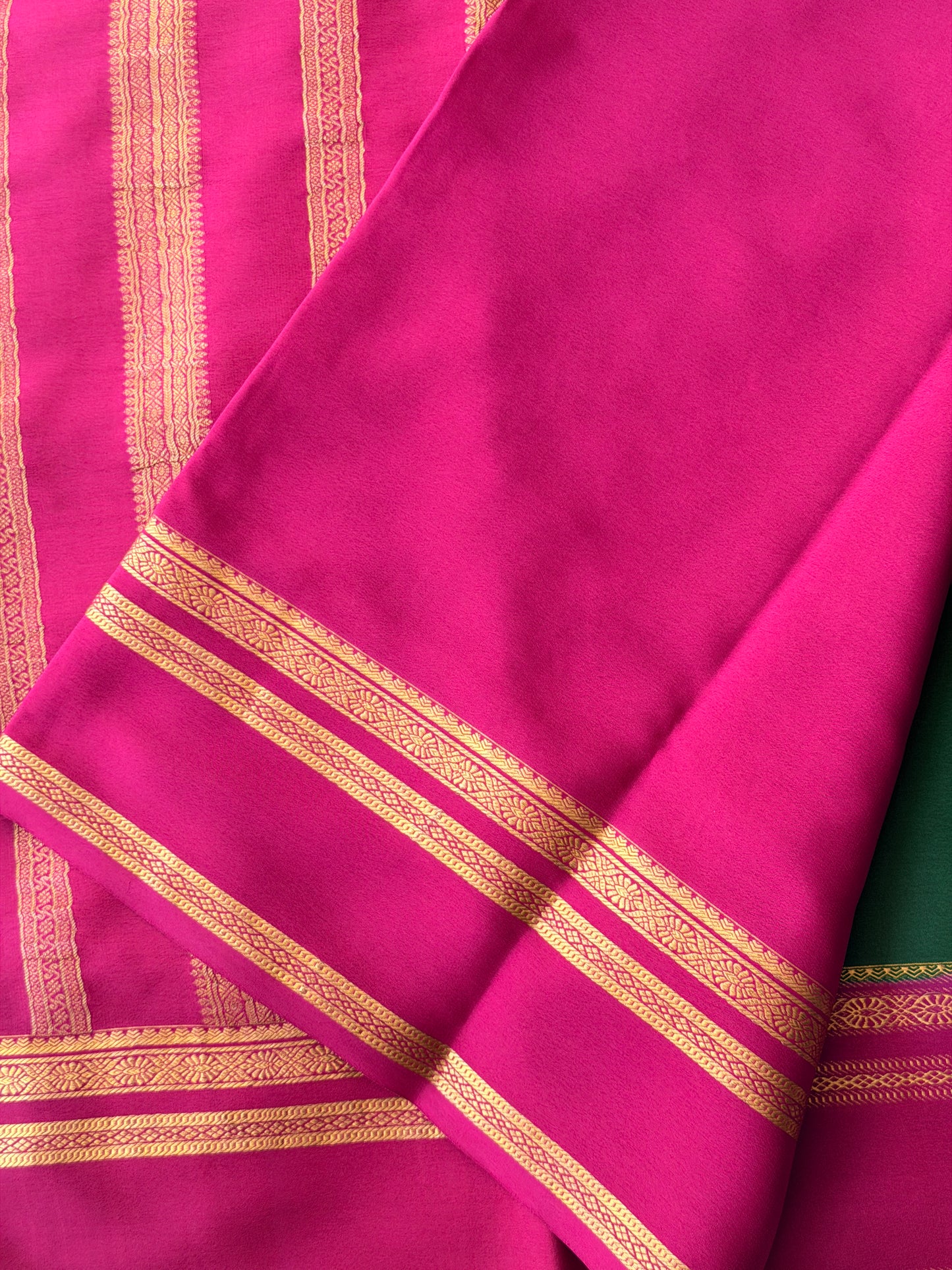 Green & Pink - TN189