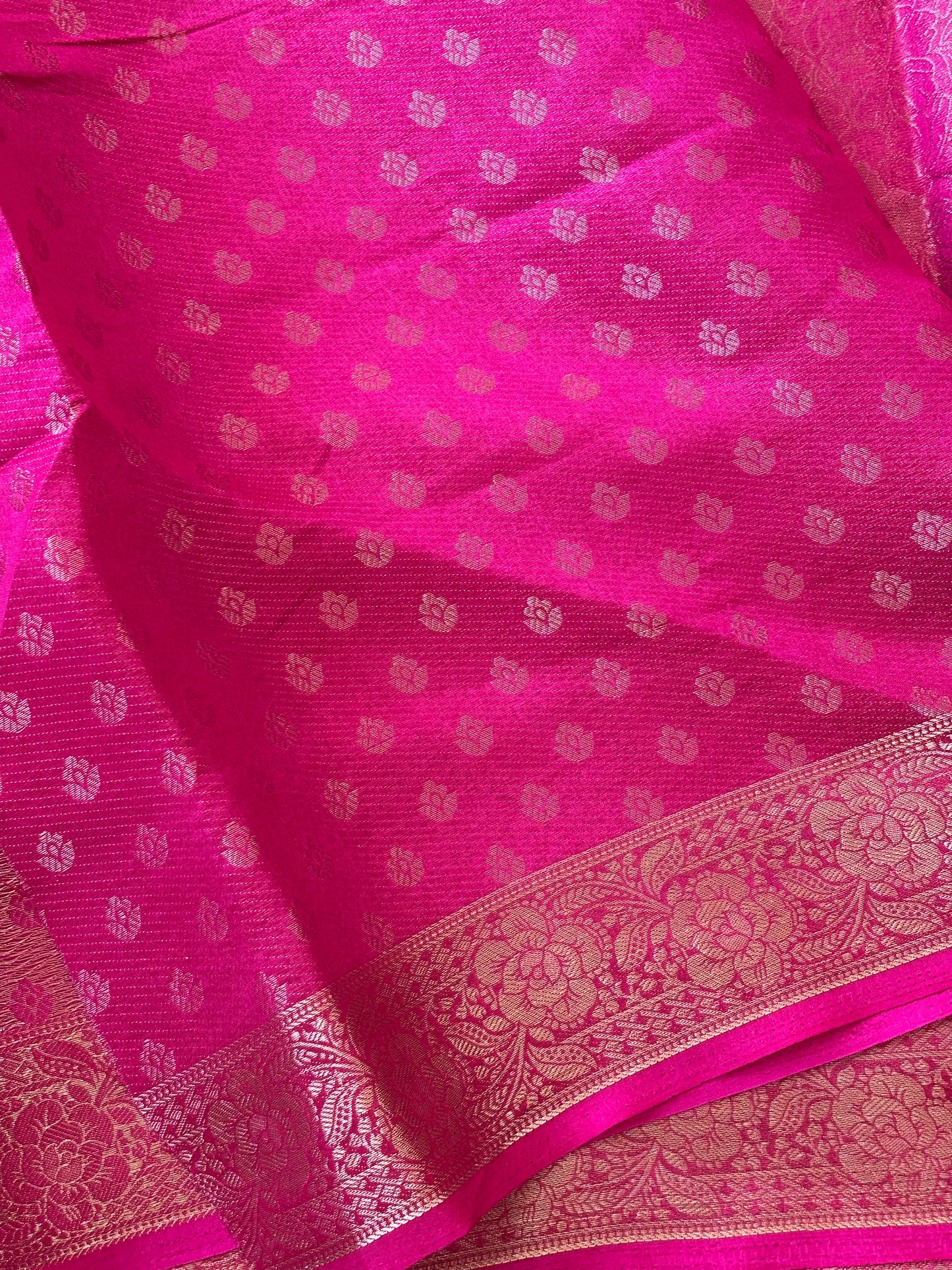 Tissue Silk : Rani Pink - TN065