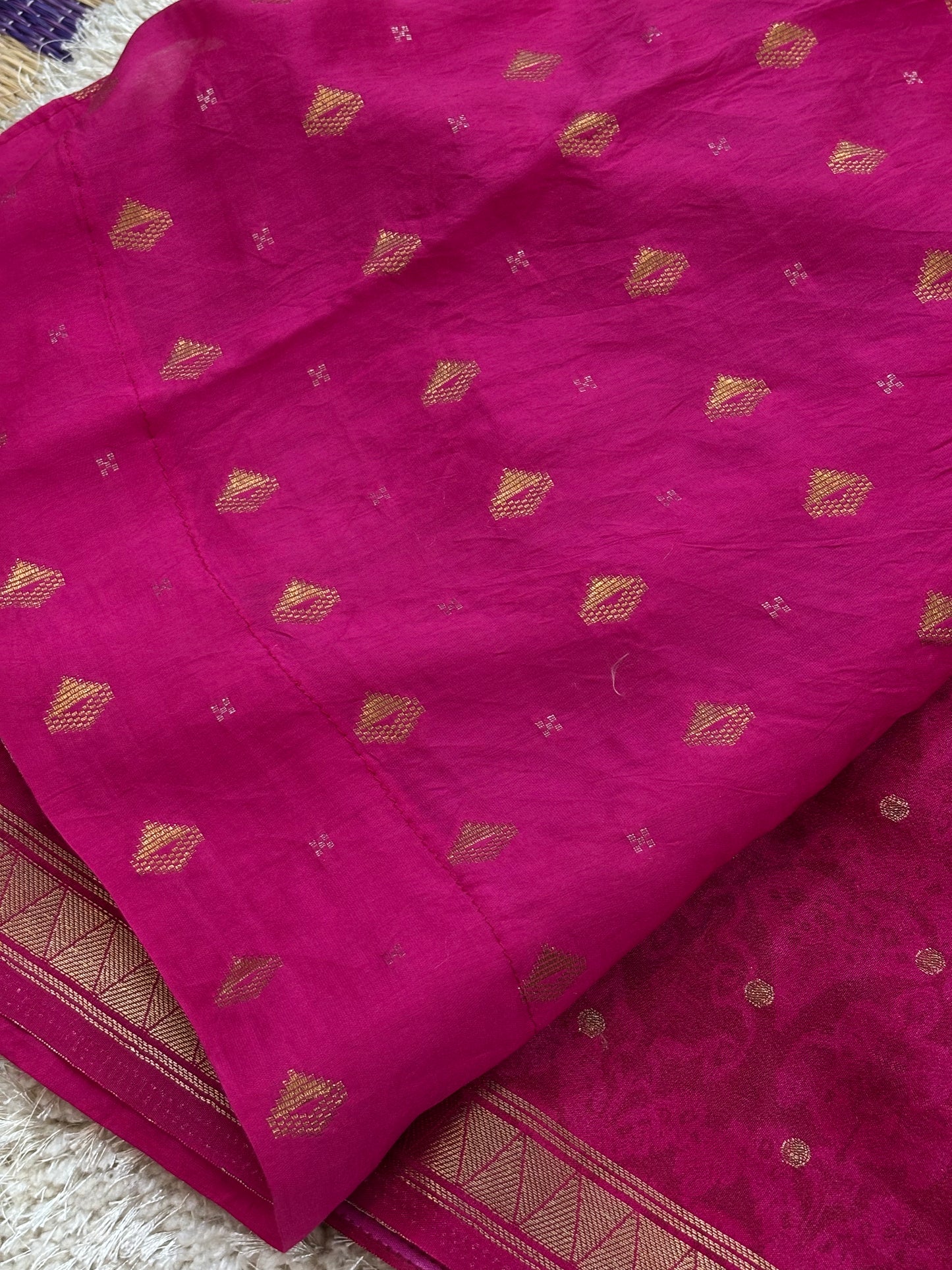 Digital Print Crepe Silk : Pink & White - TN087