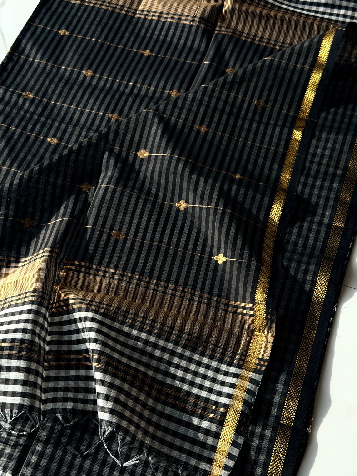Handloom Maheshwari