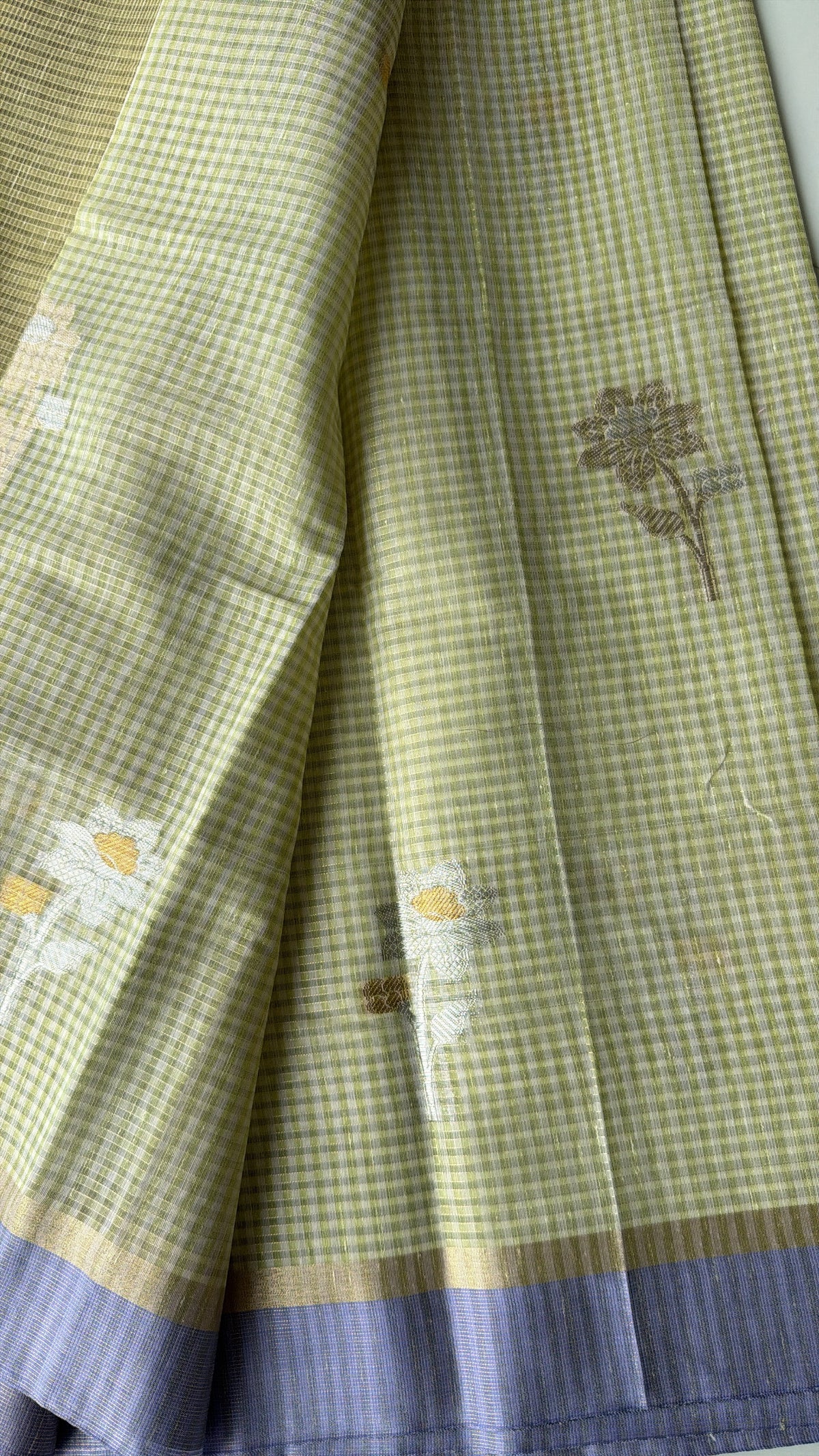 Linen (Pastel Green) - TN422