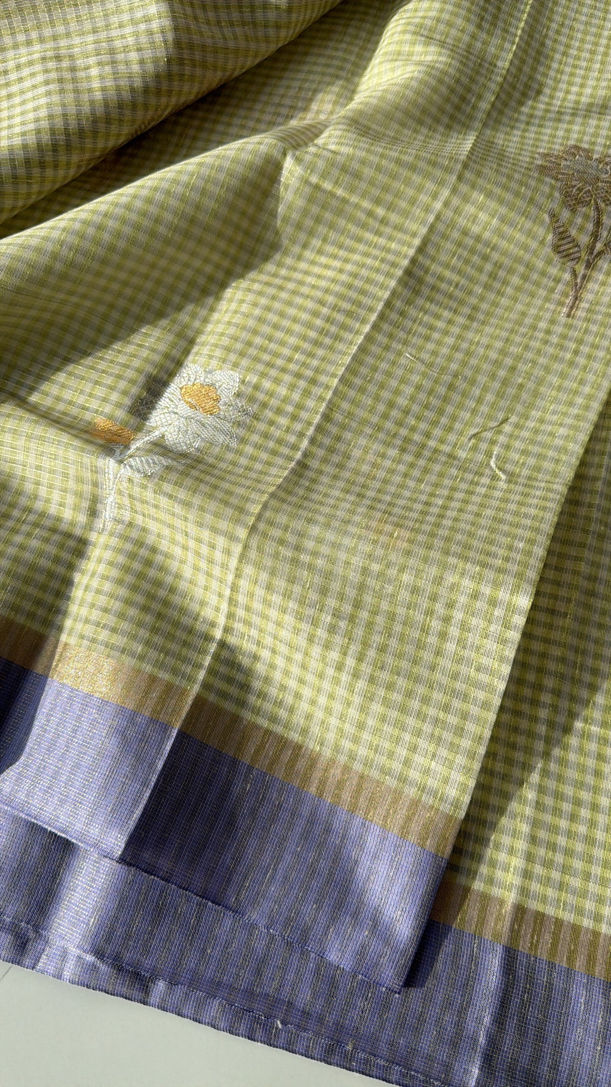 Linen (Pastel Green) - TN422