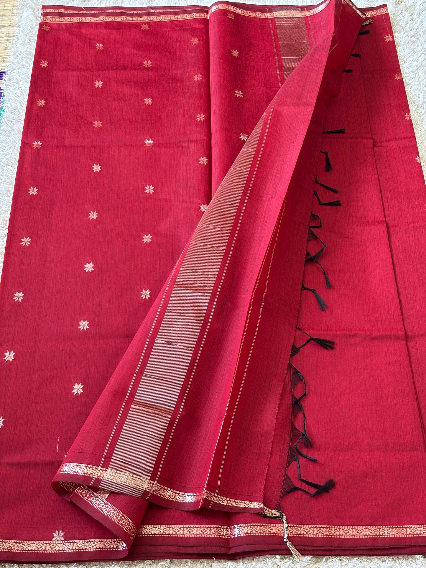Maheshwari Cotton : Red - TN049