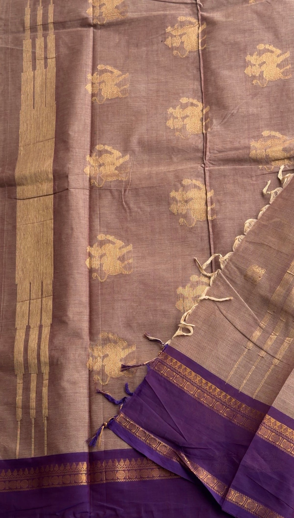 Cream with Purple Kanchi cotton - TN437