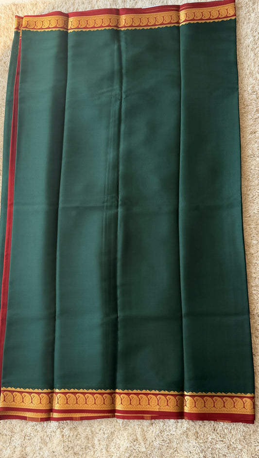 Bottle Green & Red - TN183