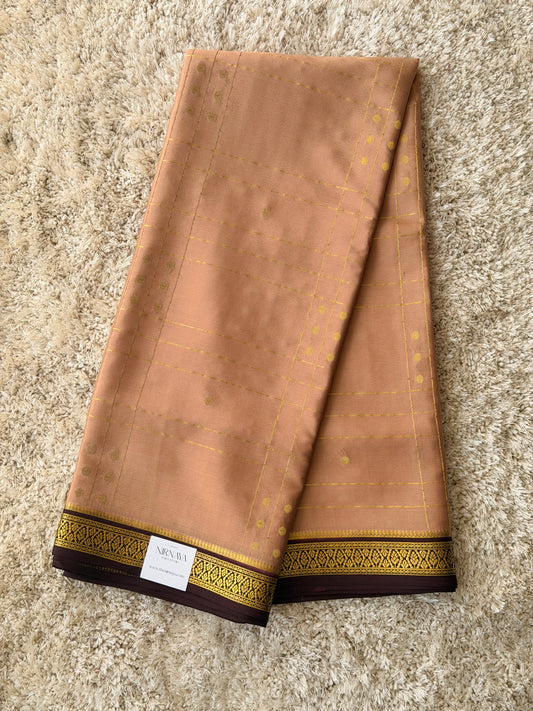 Cream & Brown - TN201