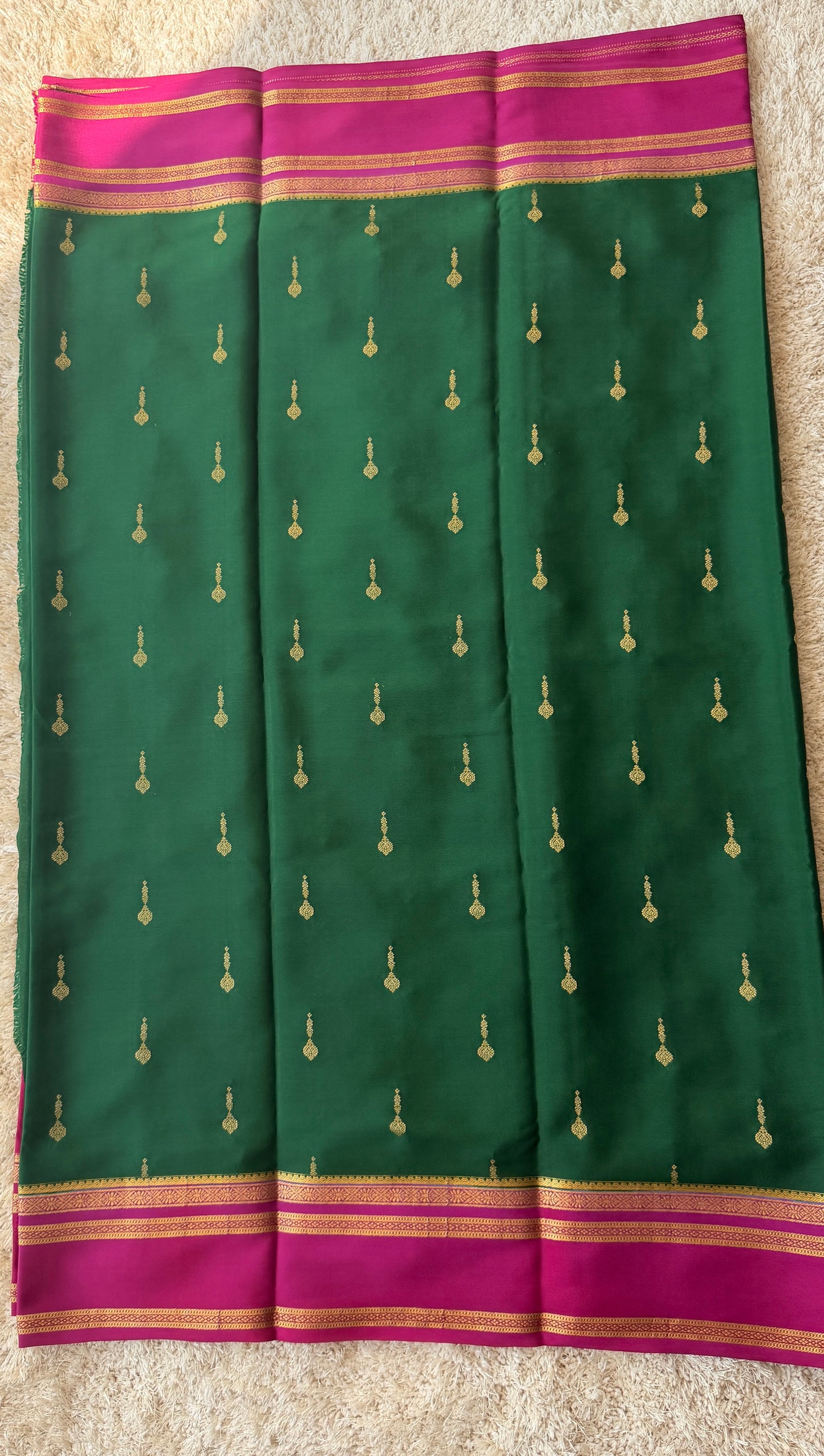 Green & Pink - TN189
