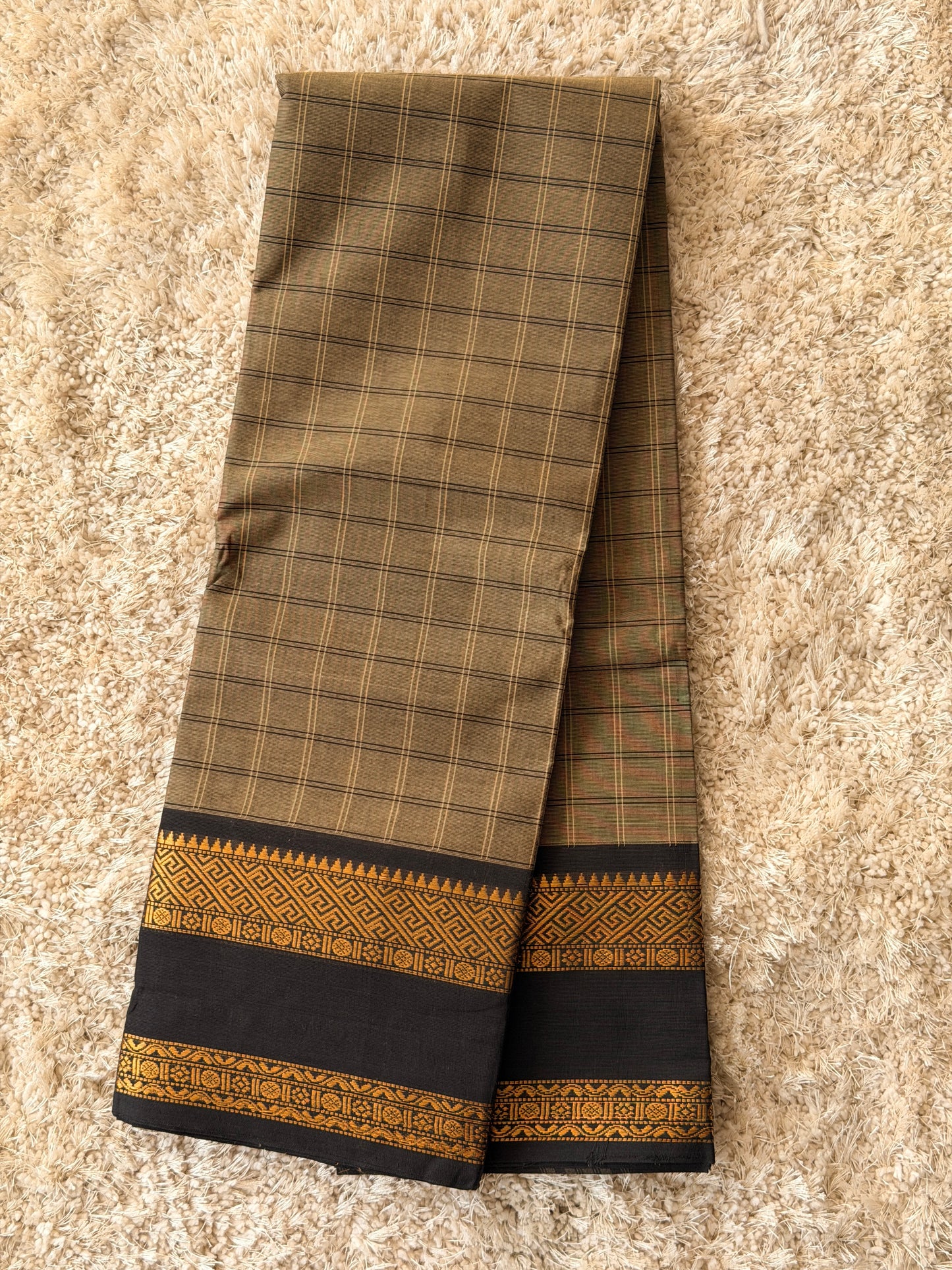 Grey & Black checks - TN259