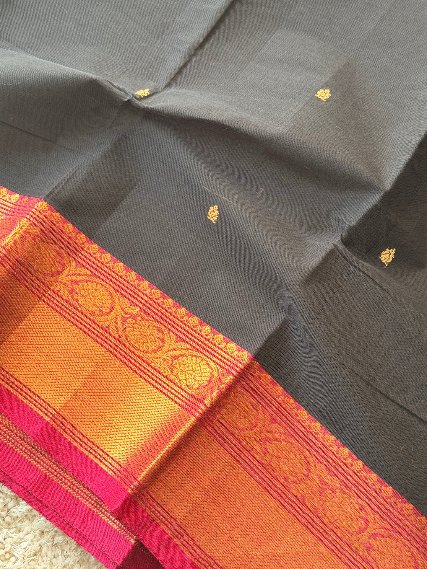 Black - TN178