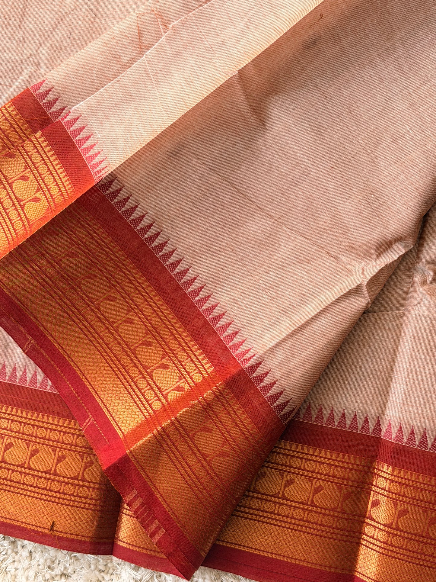 Cream with Red Border - TN055
