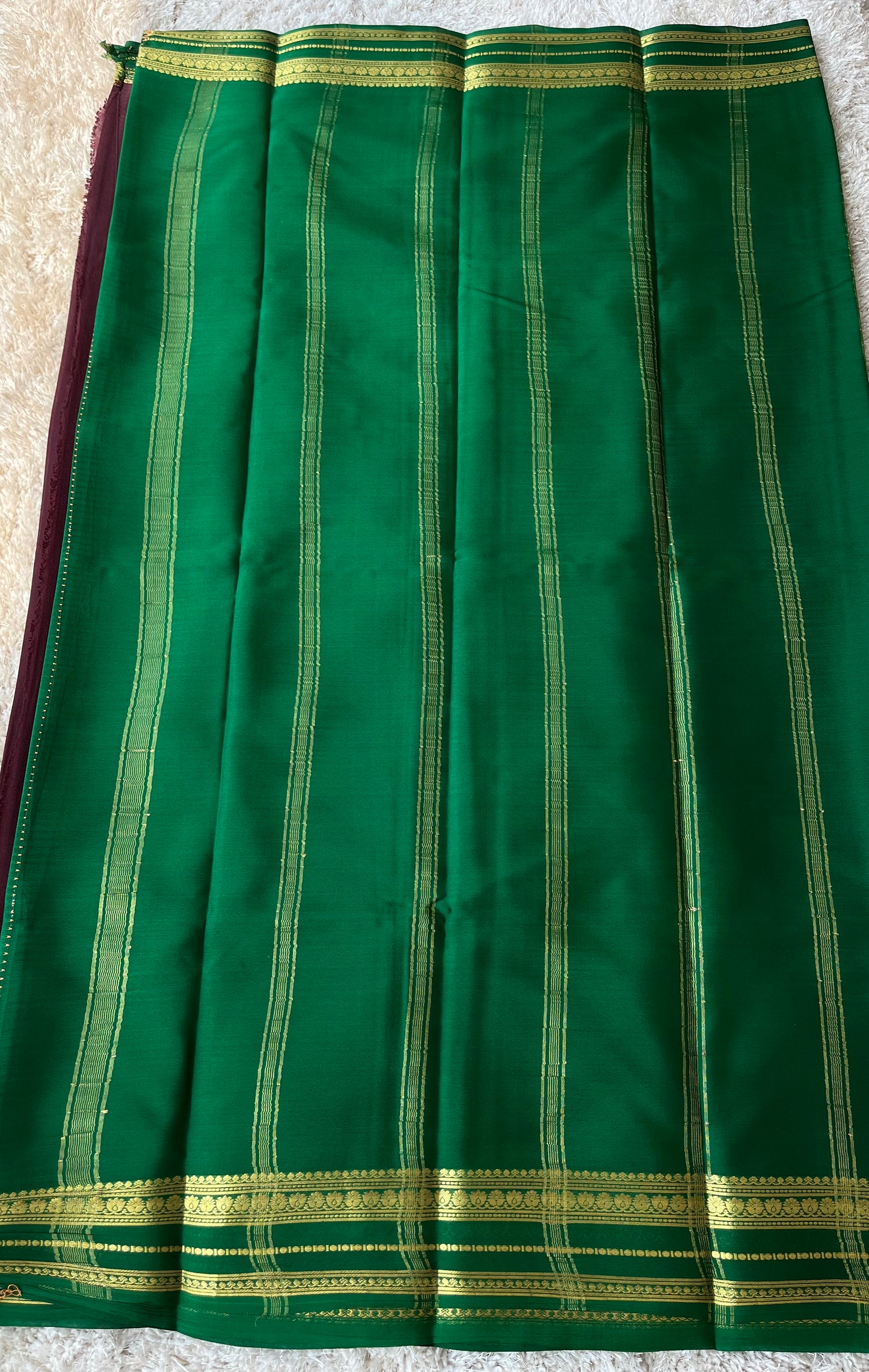 Brown & Green - TN221