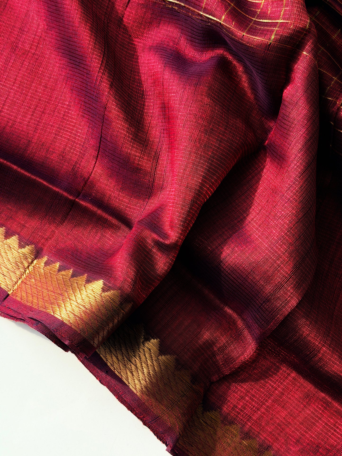 Handwoven Mangalagiri Pattu (Maroon) - TN349
