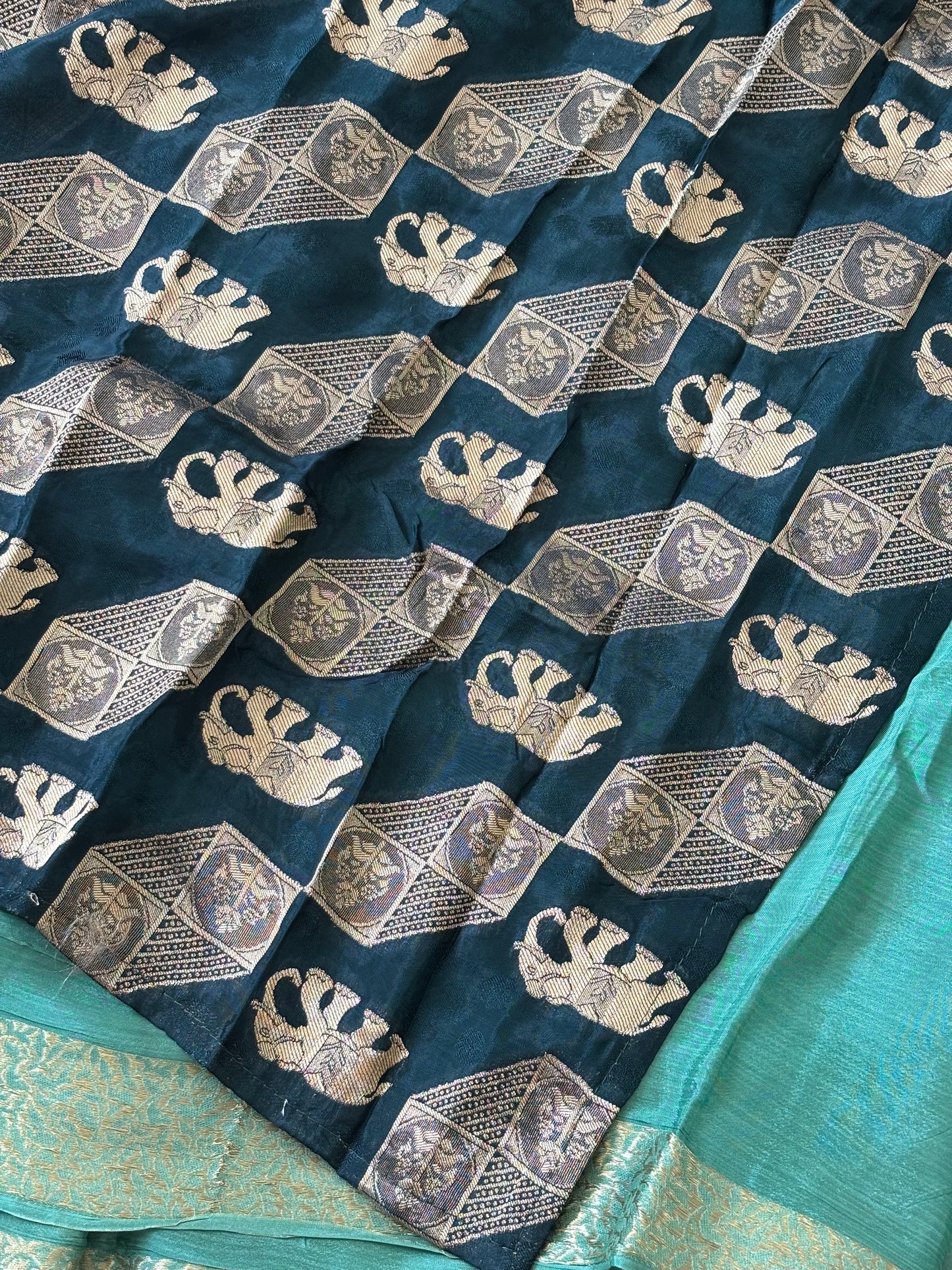 Satin Silk : Green - TN059