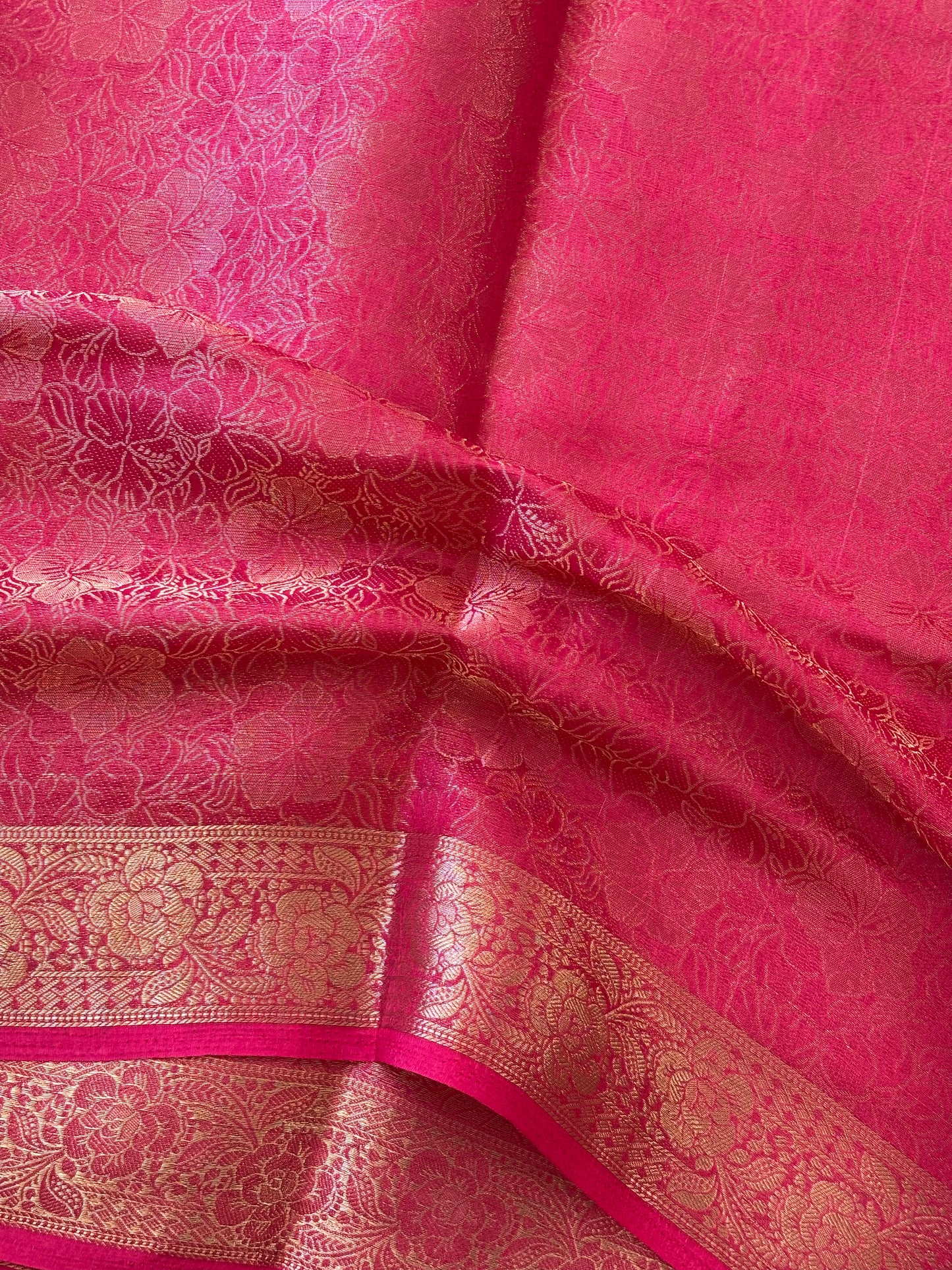 Tissue Silk : Red - TN066