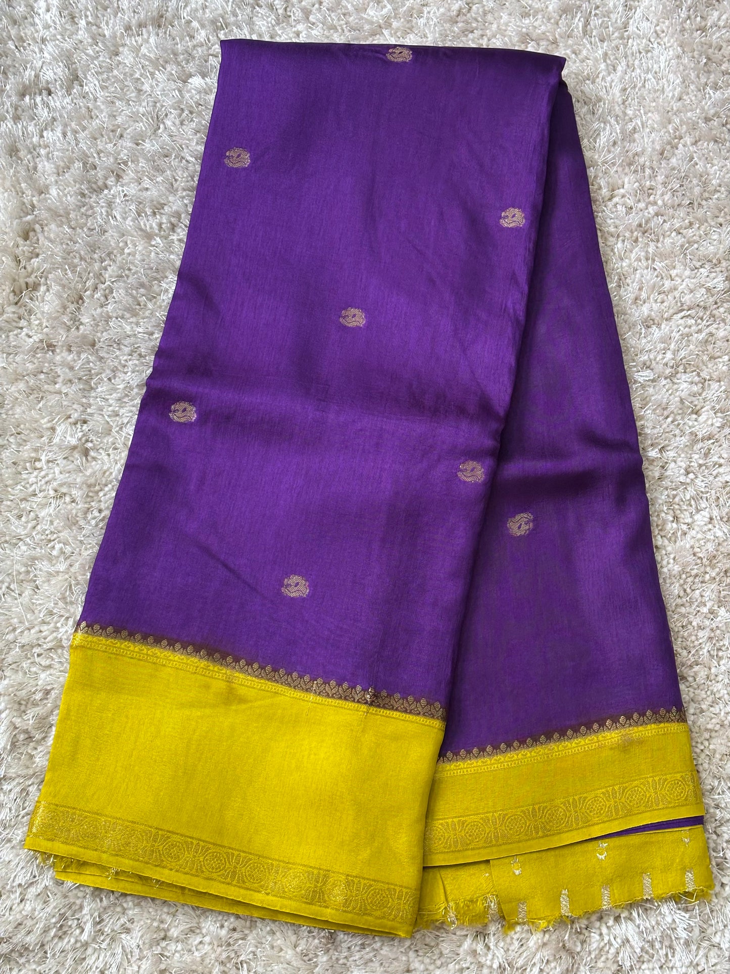 Dola Silk : Violet & Yellow - TN056