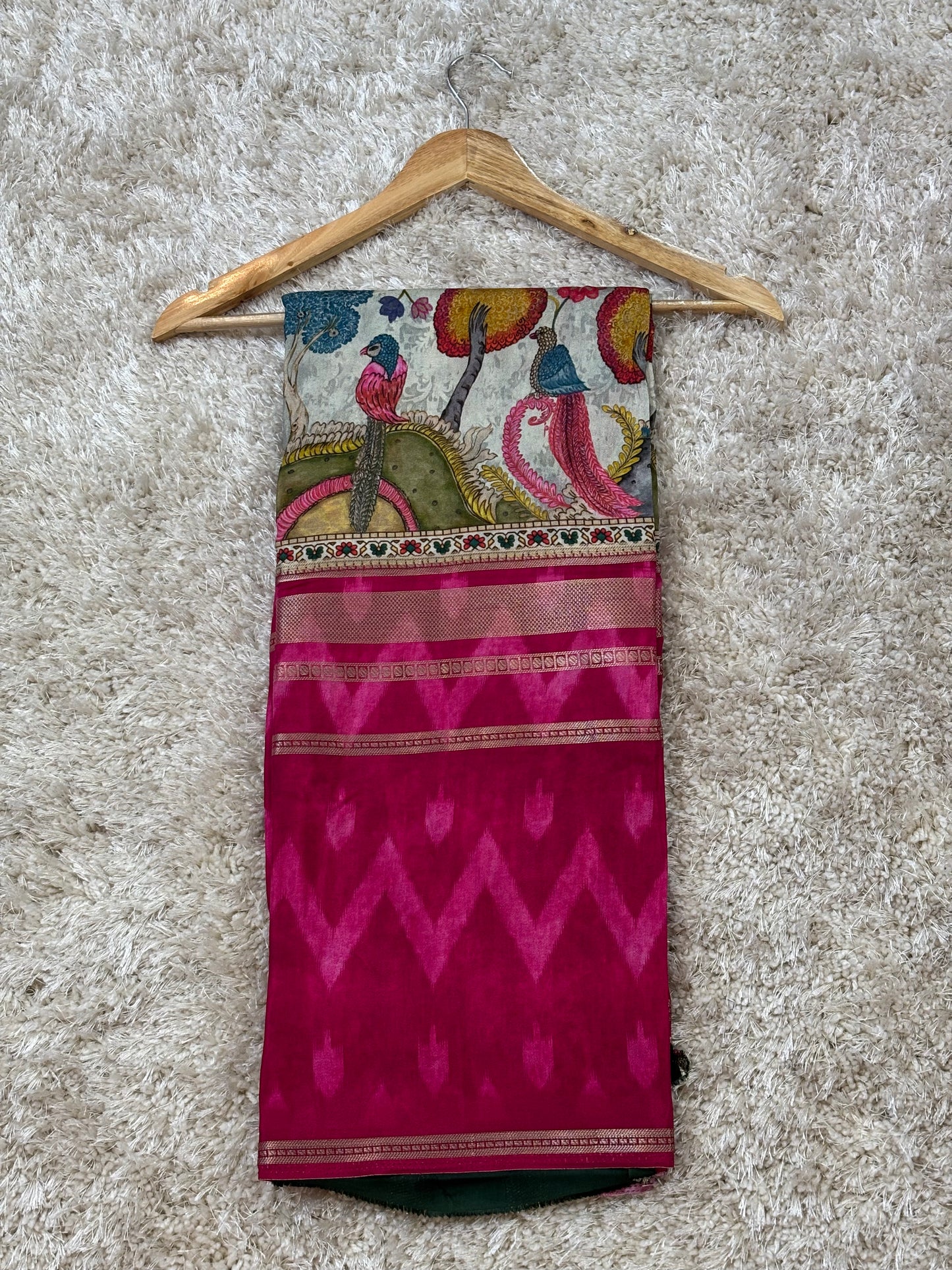 Digital Print Crepe Silk : Pink - TN088