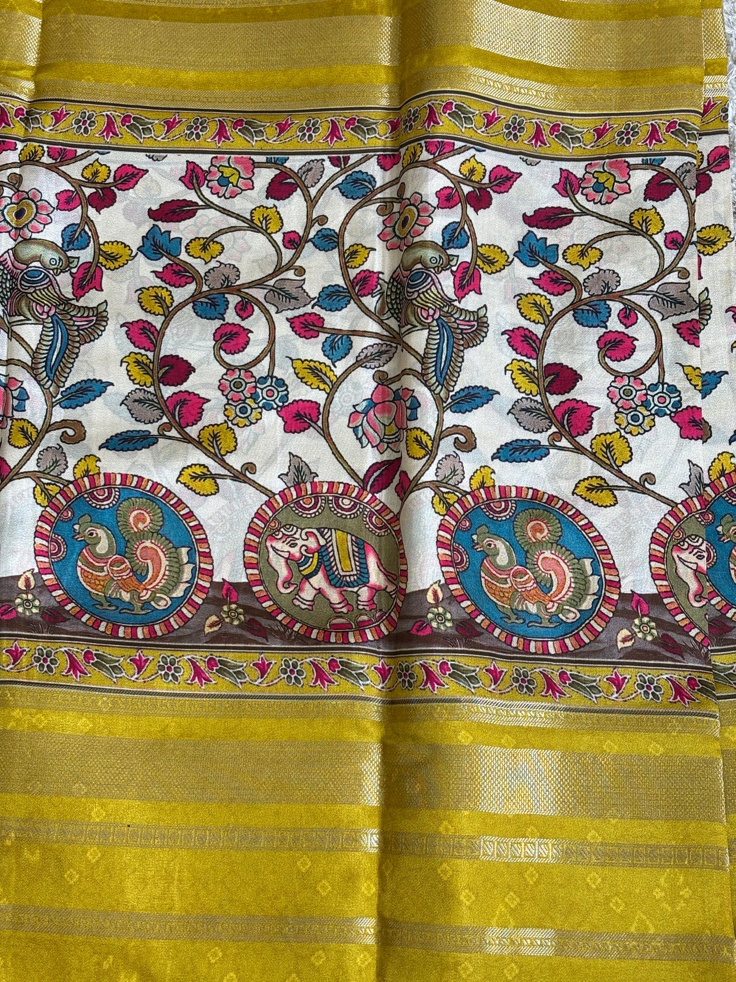 Digital Print Crepe Silk : Yellow - TN094