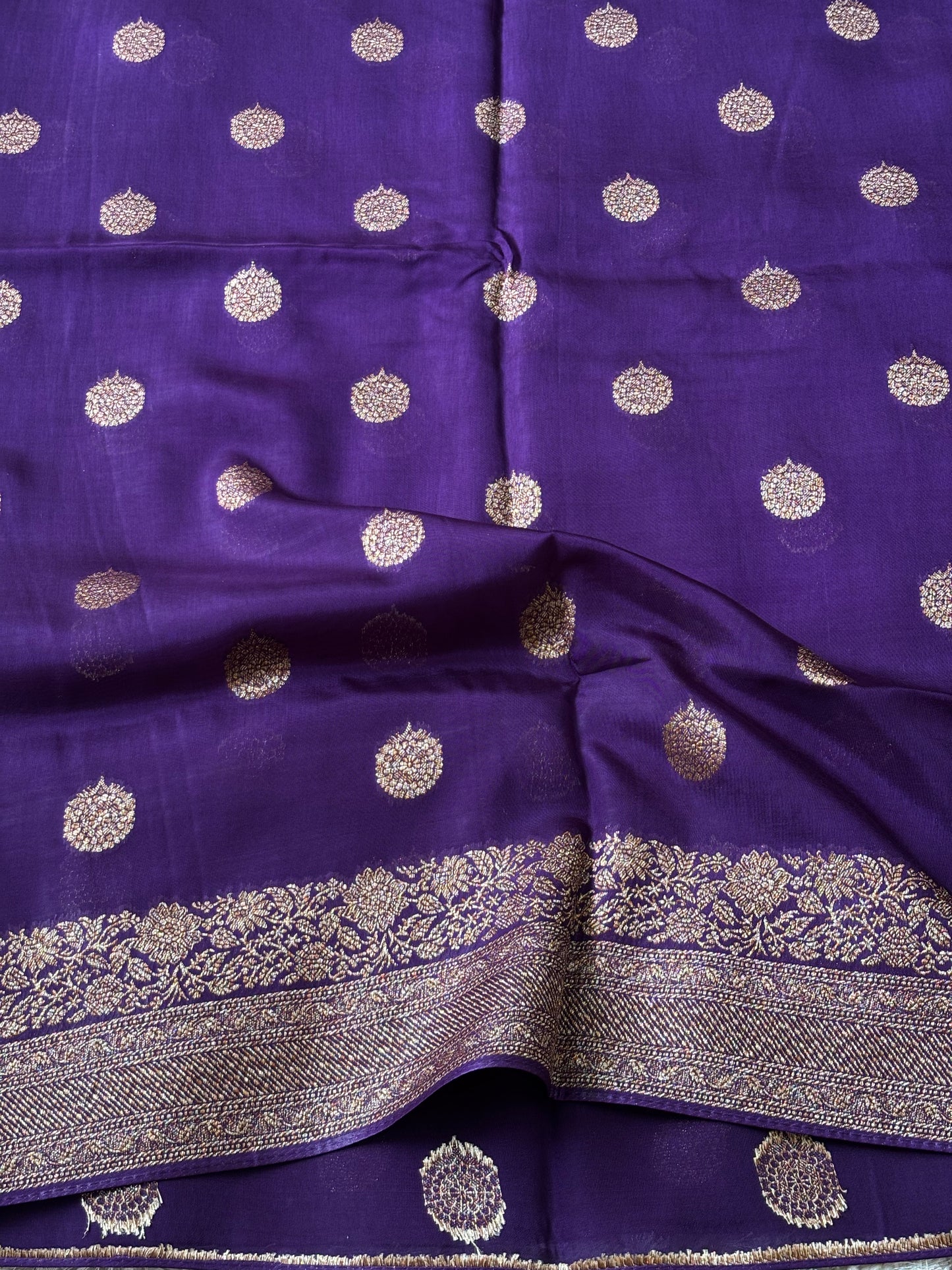 Tissue Banaras : Violet - TN111