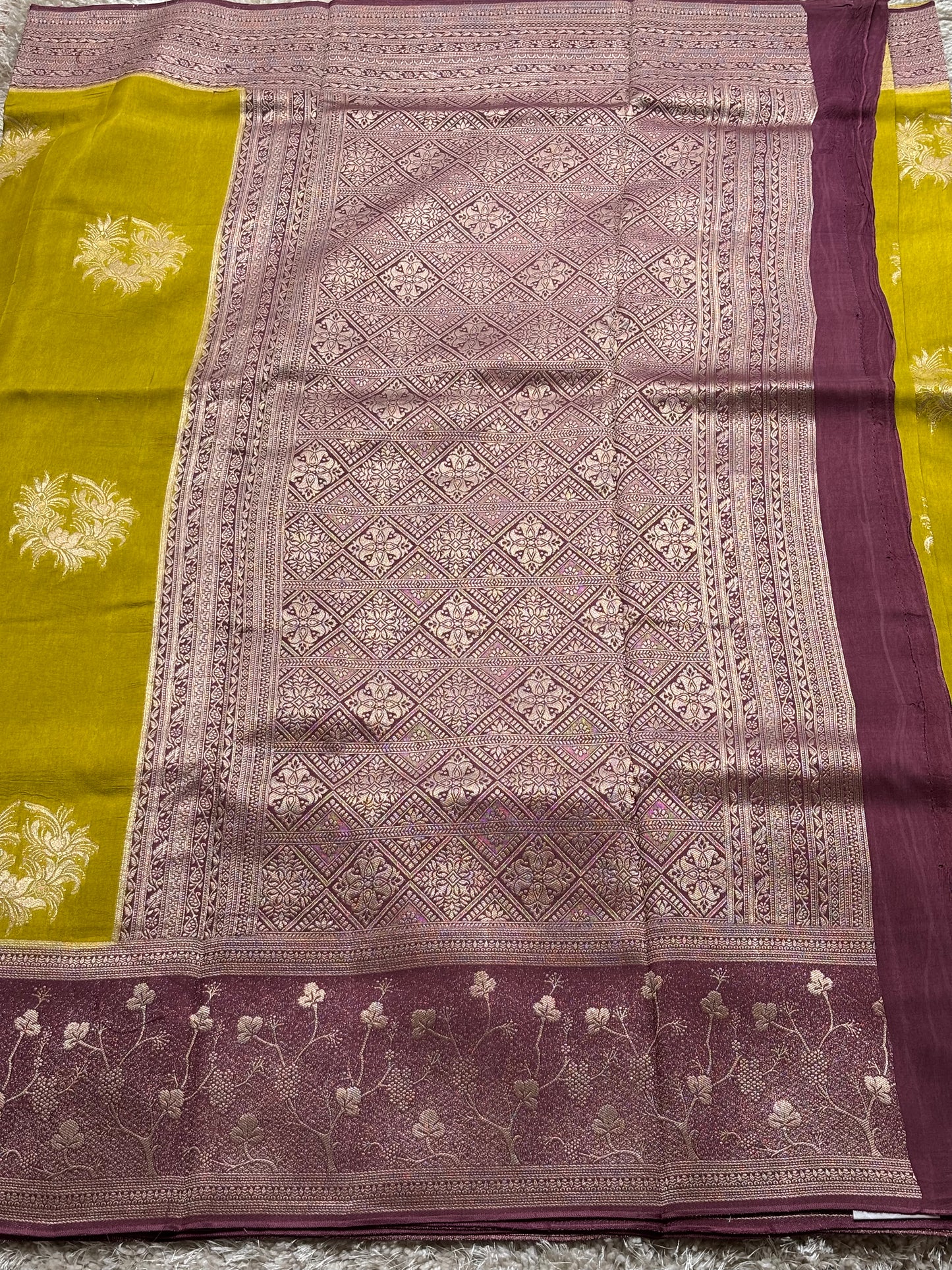 Dola Silk : Lime Yellow - TN136