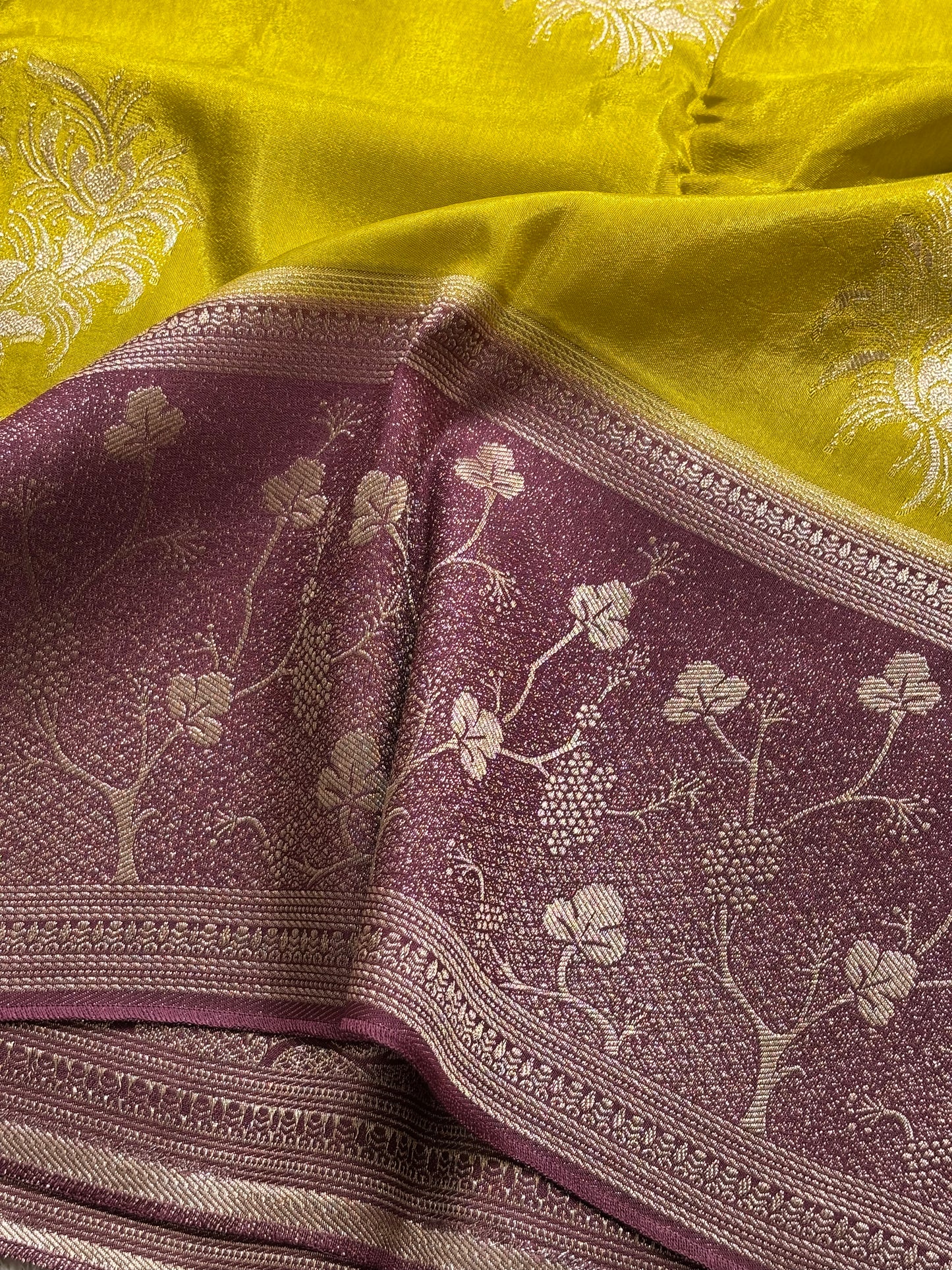 Dola Silk : Lime Yellow - TN136