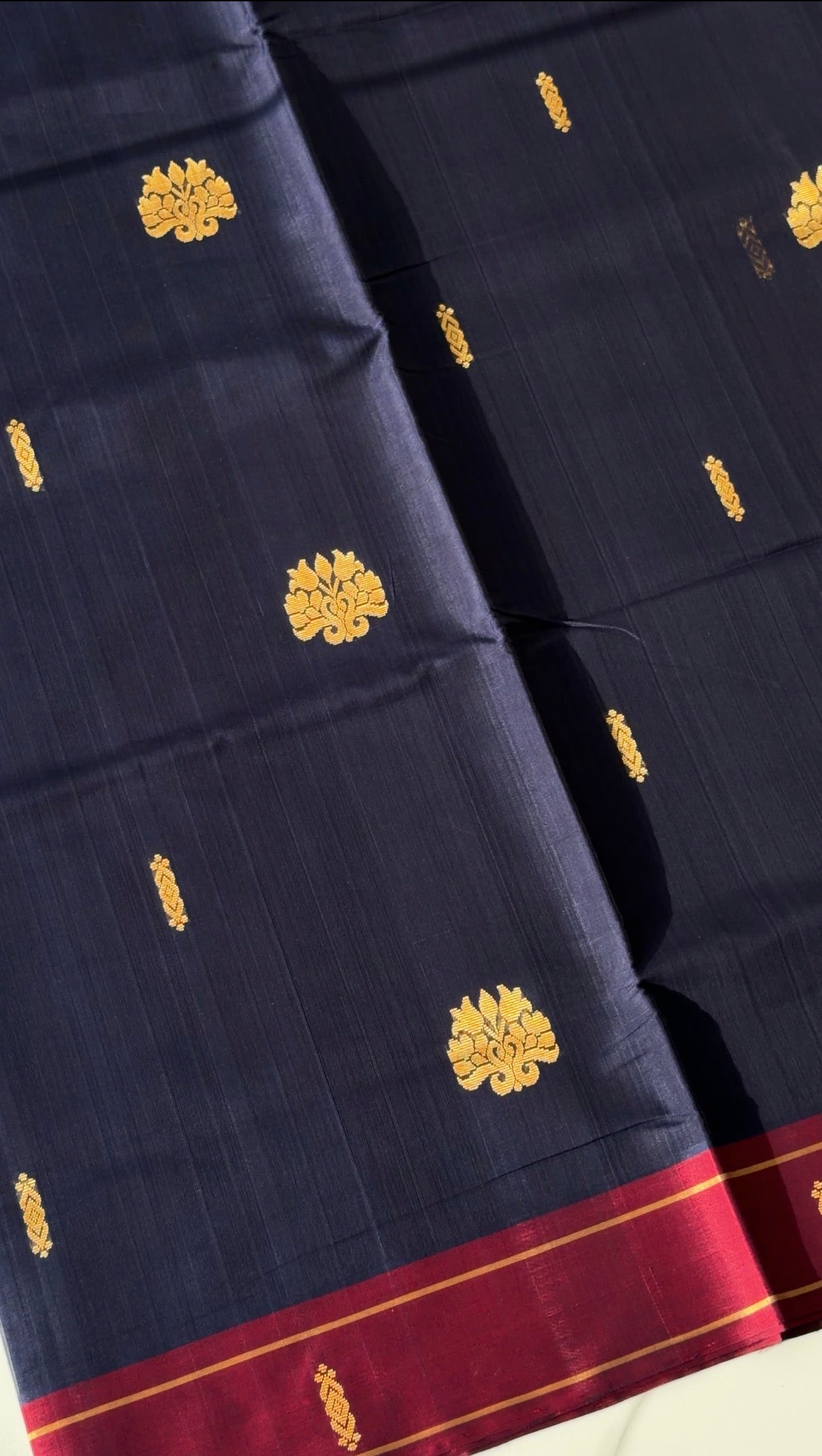 Vegan Silk Saree(Navy blue and maroon)- TN387