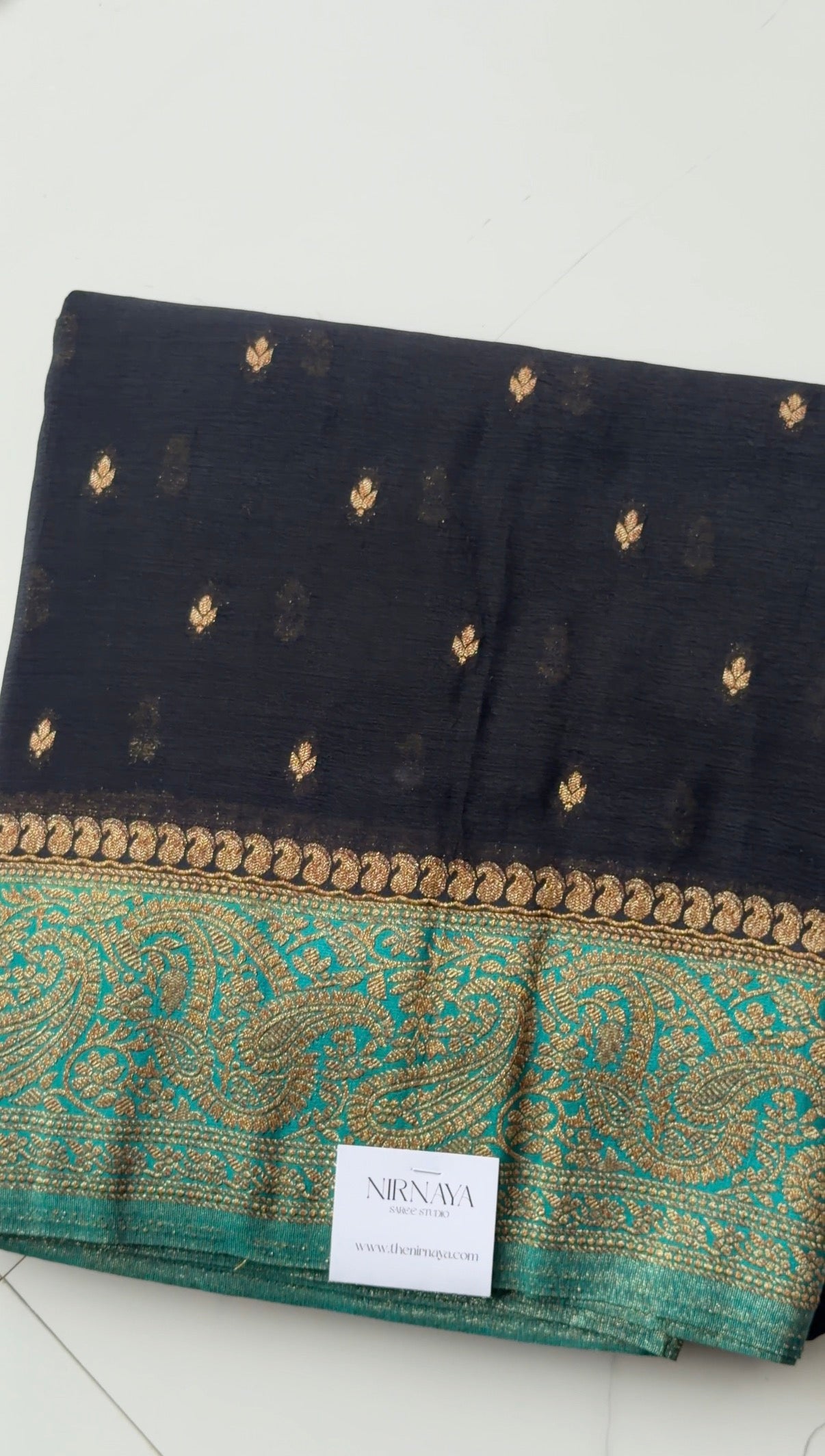 Georgette (Black with Green) - TN399